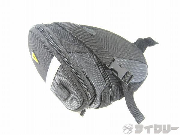 サドルバッグ エアロウェッジ Mサイズ ストラップマウント