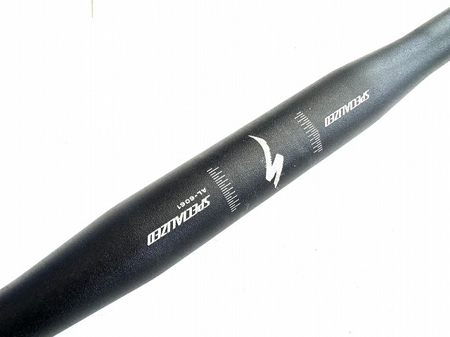 ドロップハンドル AL-6061 約420mm（エンドC-C実測）/31.8mm ブラック