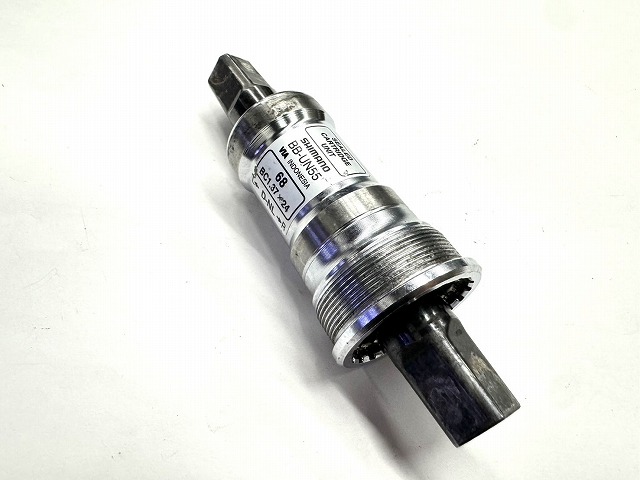 ボトムブラケット BB-UN55 JIS/68mm 約123mm（実測） スクエア 欠品あり