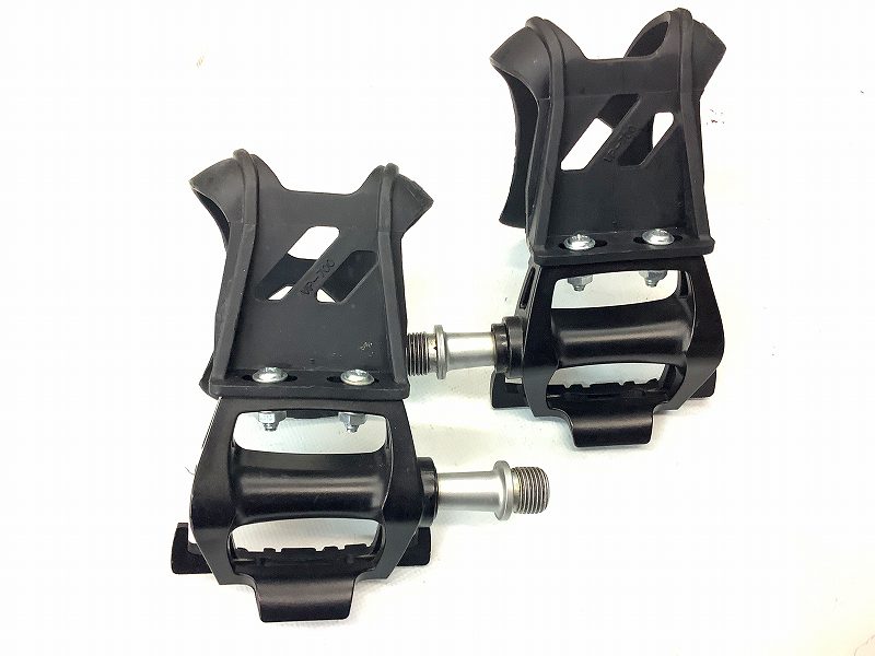 フラットペダル　HIPACCARBON