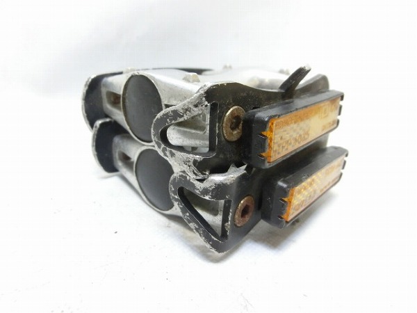 フラットペダル ブラック/シルバー