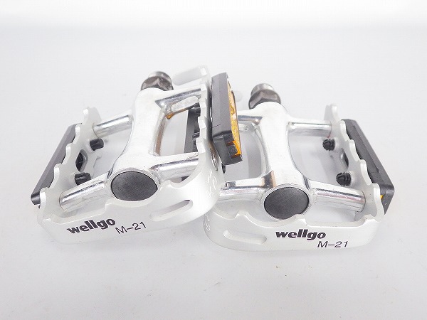 フラットペダル M-21