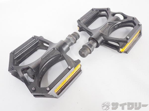 フラットペダル M195