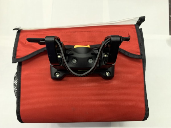 フロントバッグ F301K