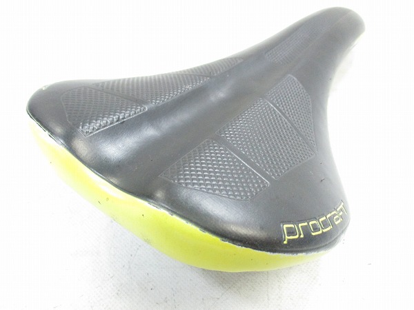 サドル ブラック/イエロー