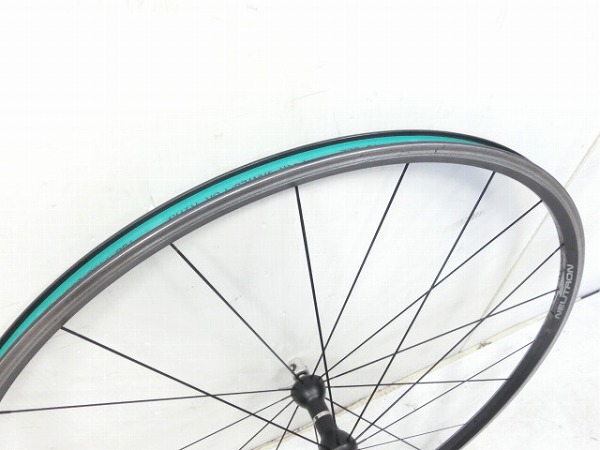 フロントホイール NEUTRON