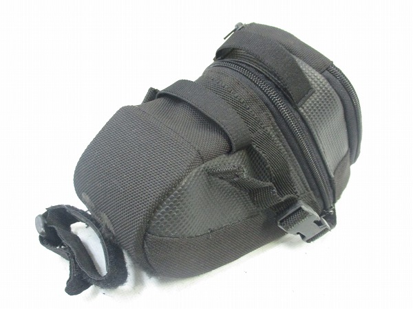 サドルバッグ エアロウェッジパック Mサイズ ※欠損有