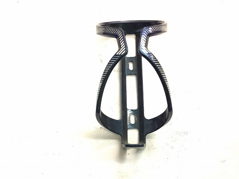 ボトルケージ　LIV