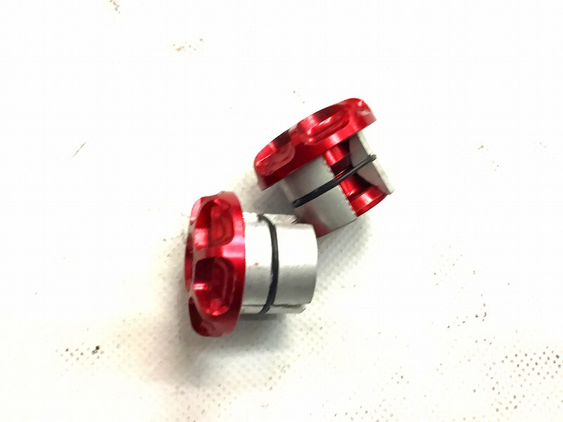 バーエンドプラグ