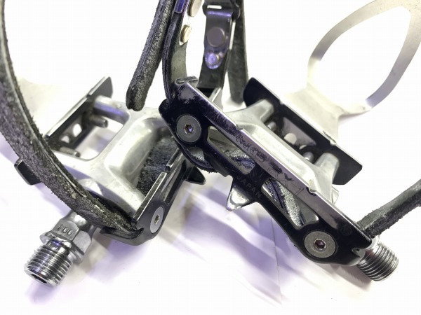 フラットペダル RX-1 NJS トゥクリップ付き