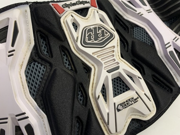 ベルトプロテクター サイズ：S/M