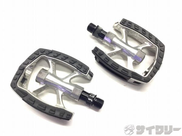 フラットペダル C235