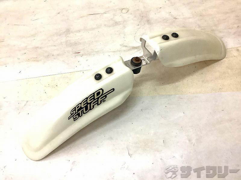 フロントフェンダー