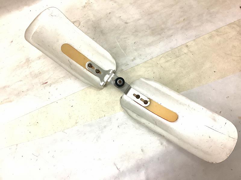 フロントフェンダー