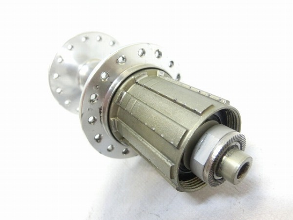 リアハブ 130mm/32H