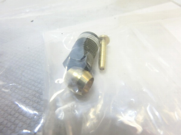 油圧ディスクブレーキコネクティングボルトユニット Y8M998010