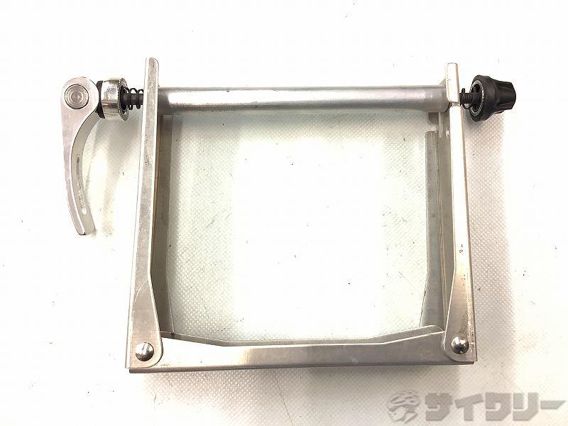 エンド金具　リア