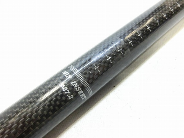 カーボンシートポスト φ27.2mm/300mm