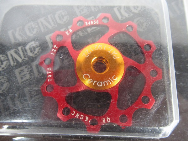 プーリー JOCKEY WHEEL セラミックベアリング レッド 12ｔ