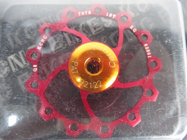 プーリー JOCKEY WHEEL セラミックベアリング レッド 13ｔ