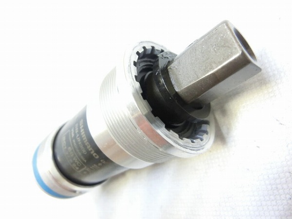 ボトムブラケット BB-UN300 JIS/68mm/118mm/スクエア