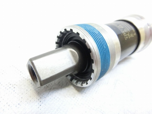 ボトムブラケット BB-UN300 JIS/68mm/122mm/スクエア