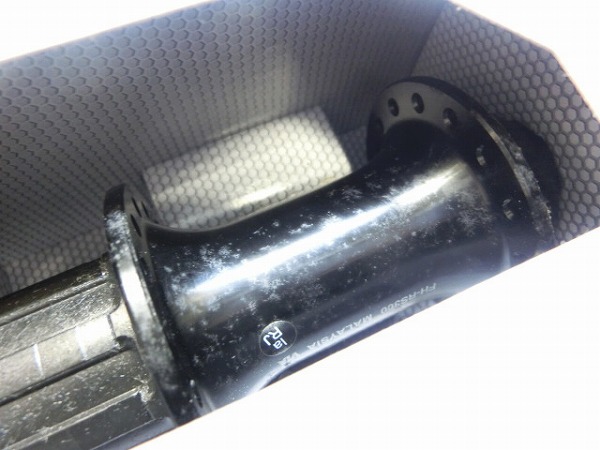 リアハブ FH-RS300 ブラック 130mm/32H