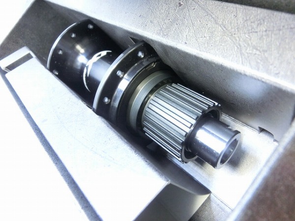 リアハブ DEORE XT FH-M8110B 148mm/φ12mm/28H/マイクロスプライン