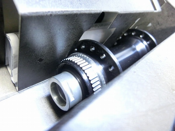 フロントハブ DEORE XT HB-M8110 100mm/32H