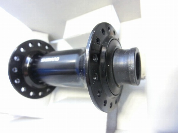 フロントハブ HB-TC500-15-B 100mm/32H/φ15mm