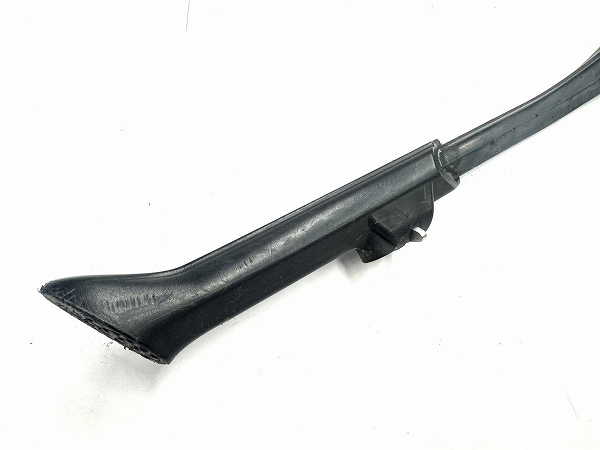 アジャスタブルキックスタンド