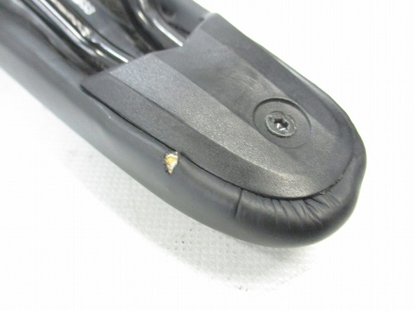 サドル ブラック