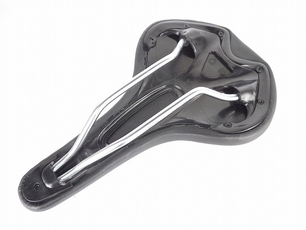 サドル スチールレール