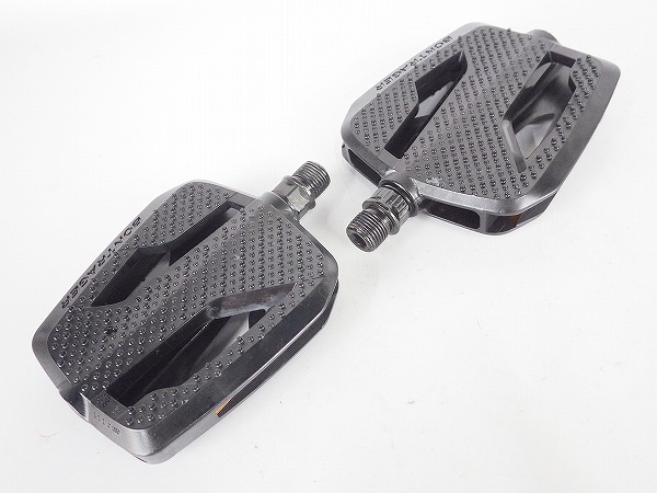 フラットペダル ブラック