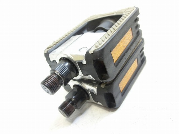 折り畳みペダル