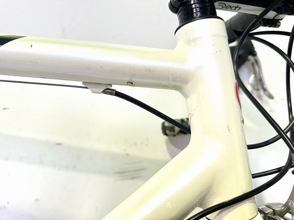 TEAM09 VELOCE 注：クランプ割れ