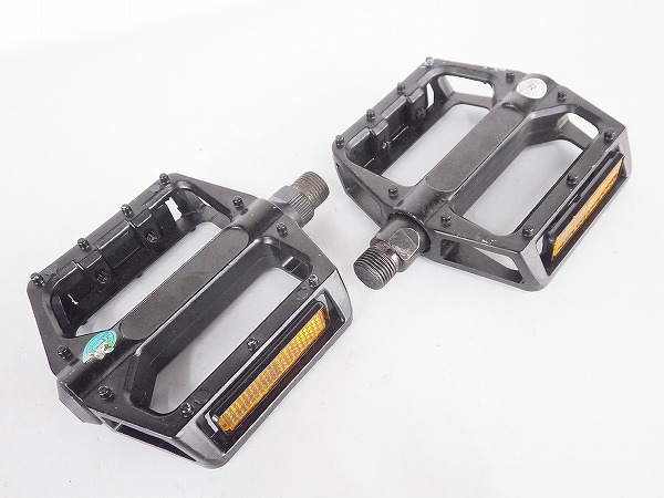 フラットペダル ブラック