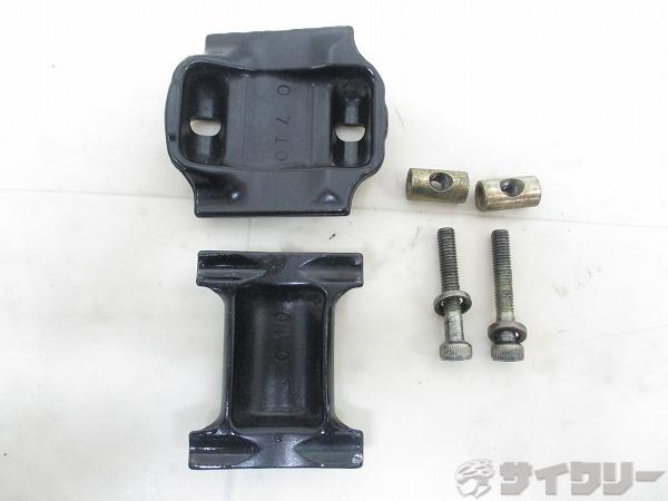 elite seatpost top&bottom clamps ボルトナット付属