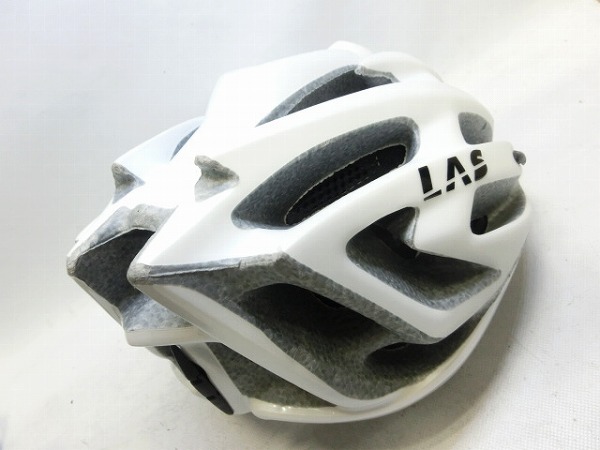 ヘルメット ISTRION 53-61㎝