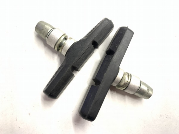 ブレーキシュー 1ペア