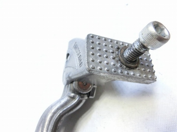 ダブルレッグセンタースタンド