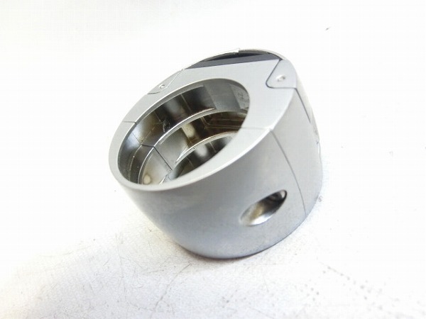 スマートフォンホルダー TWIST