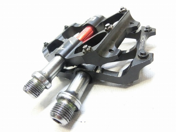 フラットペダル CNC