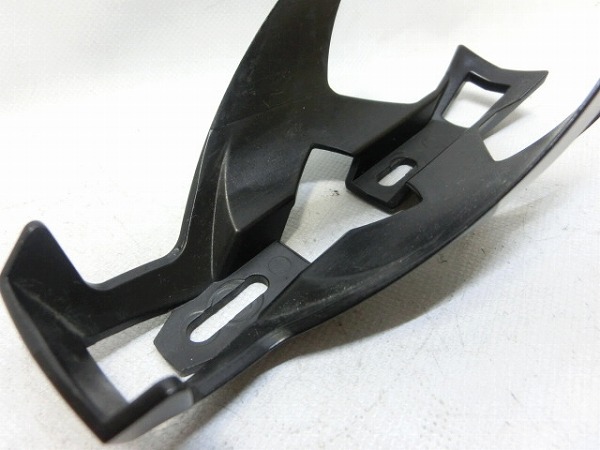 ボトルケージ Custom Race Plus