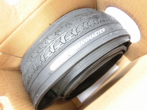 タイヤ URBAN MASTER 700x25c