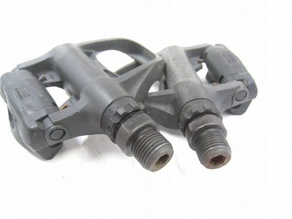 ビンディングペダル PD-R550 SPD-SL