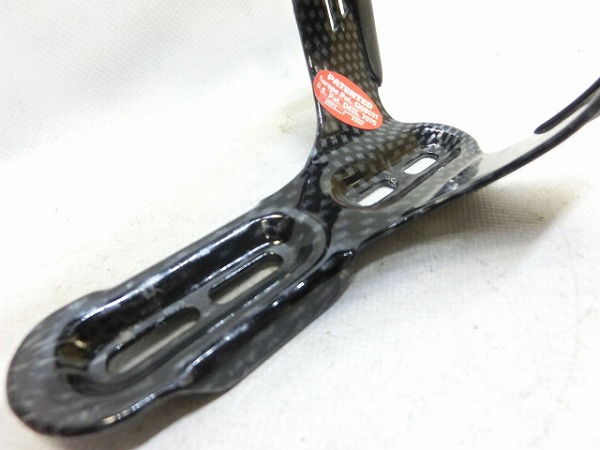 ボトルケージ PATAO カーボン柄