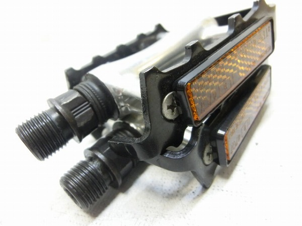 フラットペダル ブラック/シルバー