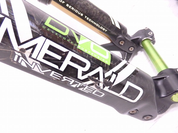 倒立ダブルクラウンサスペンション EMERALD 26インチ