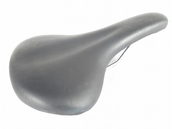 サドル　ブラック　スチールレール